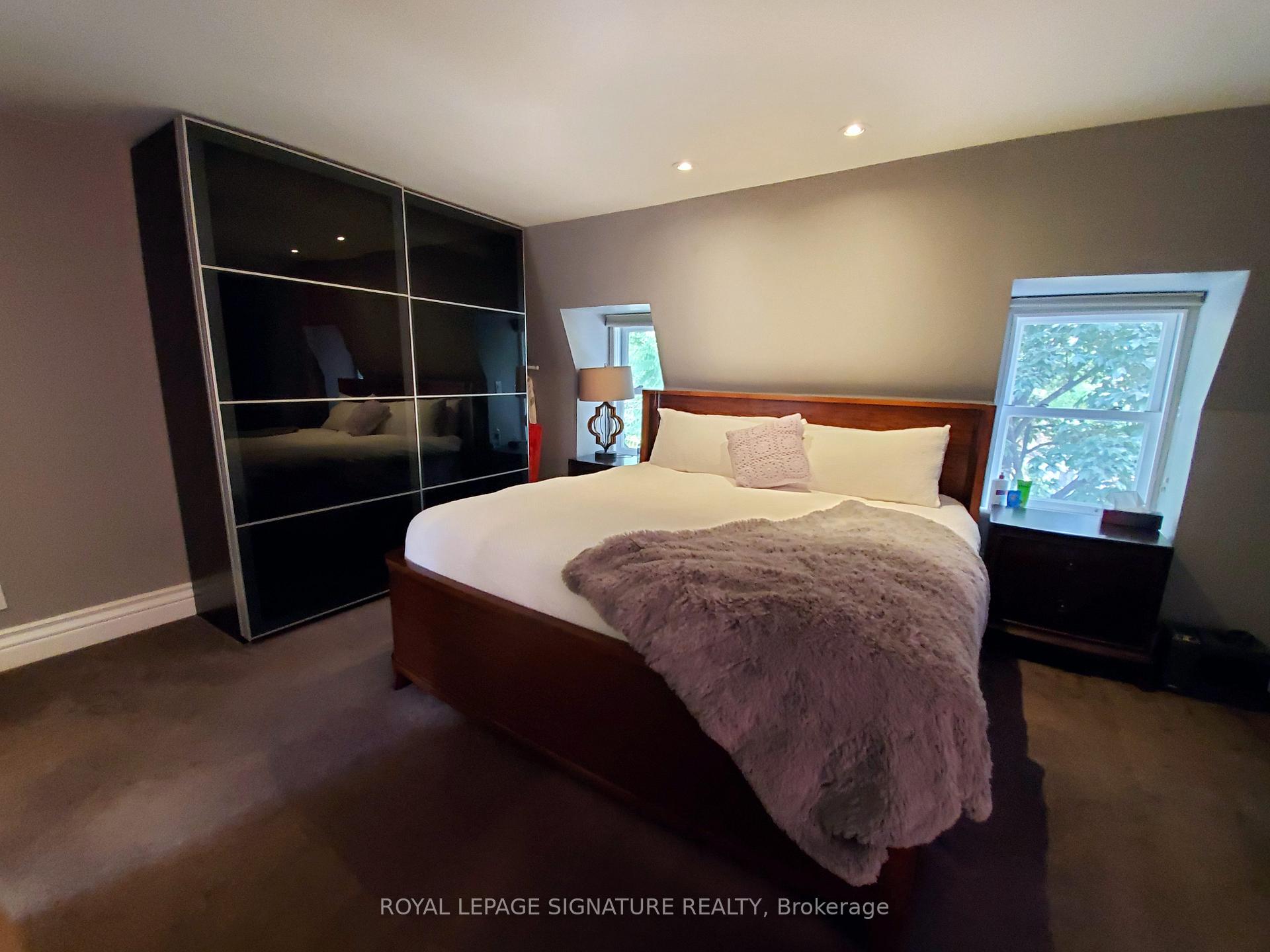 Photo 19 of Unit Upper, 47 Gloucester Street, Toronto, Church-Yonge Corridor — HOMEH