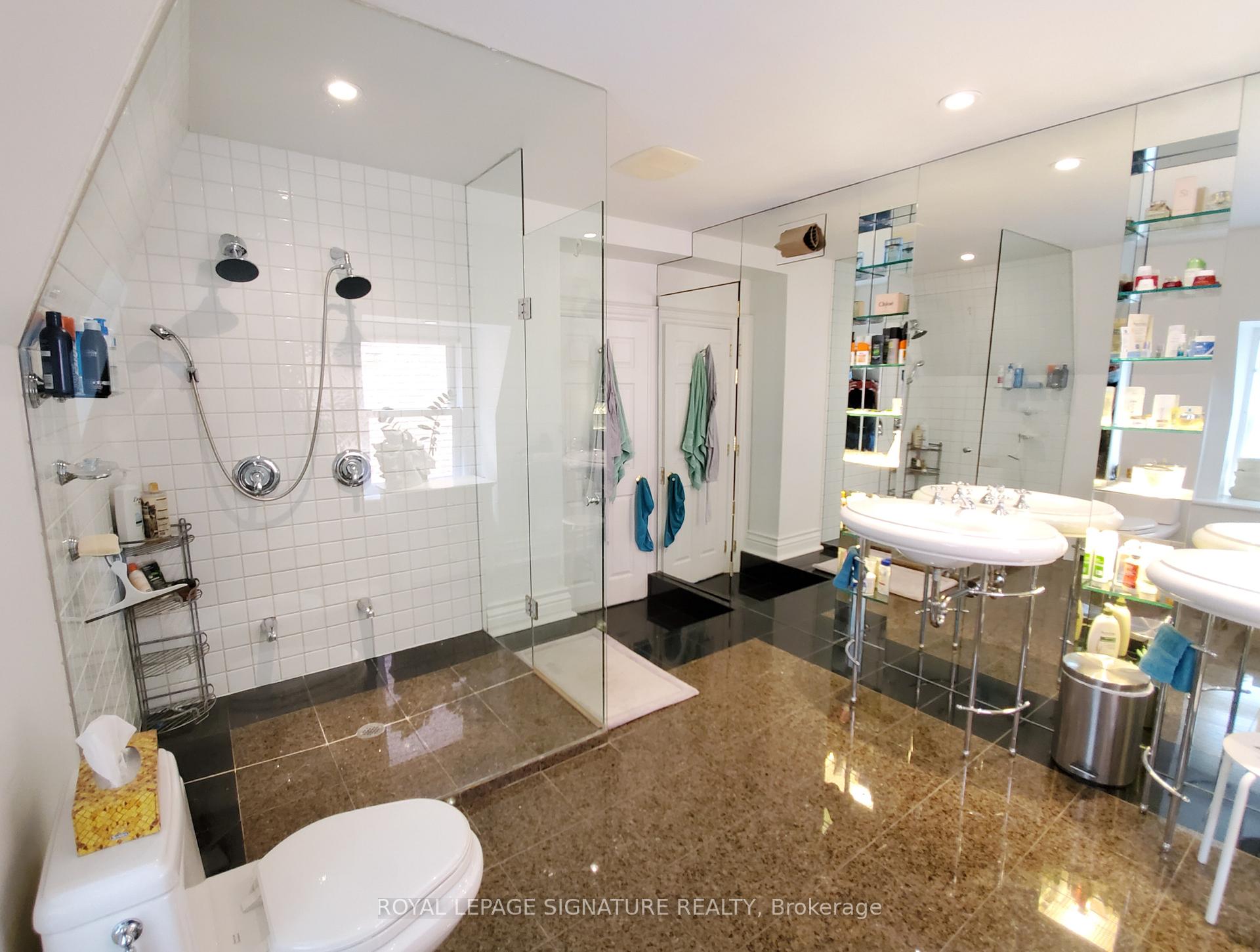 Photo 20 of Unit Upper, 47 Gloucester Street, Toronto, Church-Yonge Corridor — HOMEH