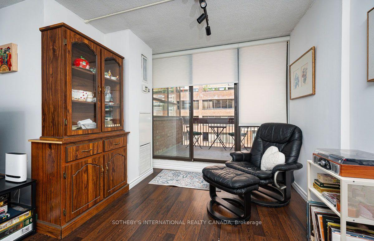 Photo 12 of Unit 520, 89 McCaul Street, Toronto, Kensington-Chinatown — HOMEH