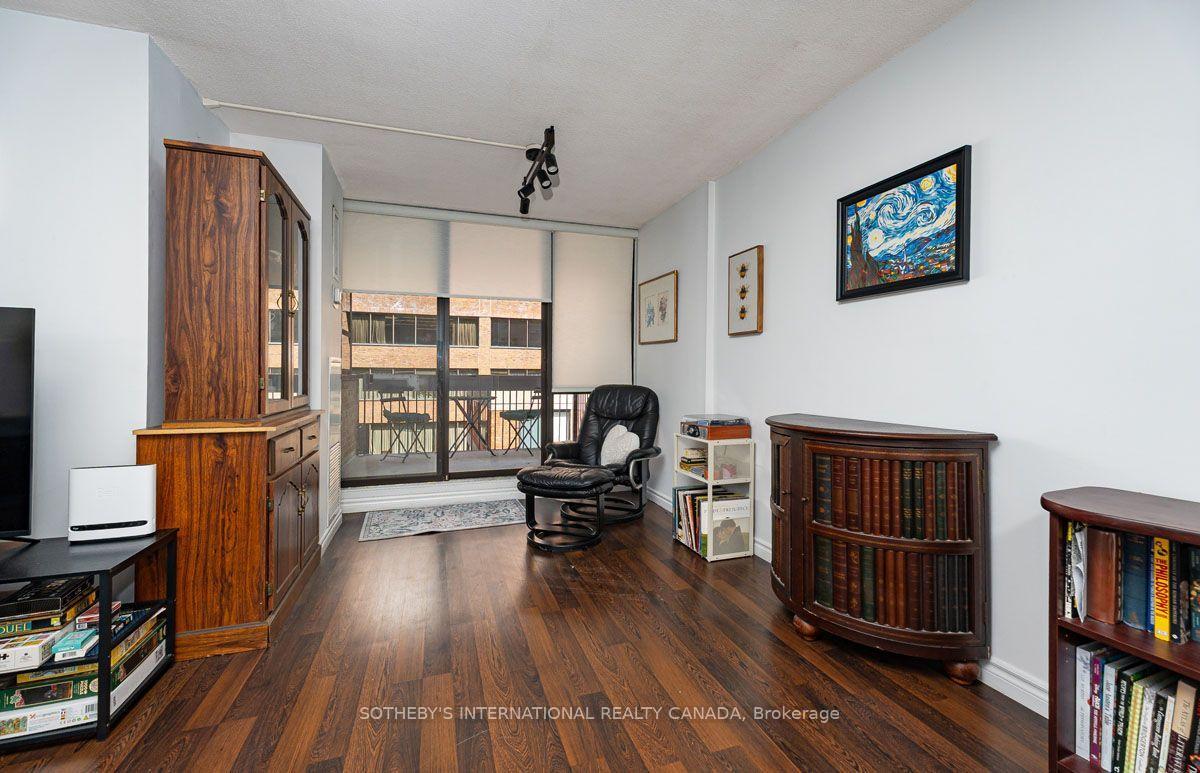 Photo 11 of Unit 520, 89 McCaul Street, Toronto, Kensington-Chinatown — HOMEH