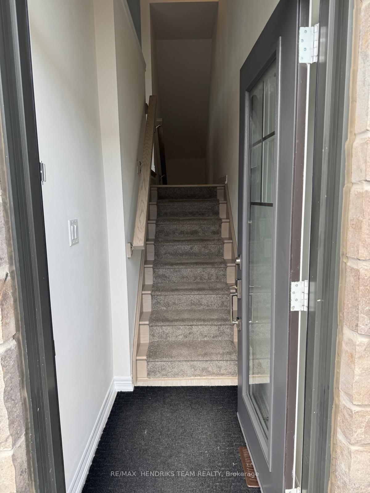 Photo 2 of Unit 90, 1890 Rymal Road E, Hamilton, Rural Glanbrook — HOMEH