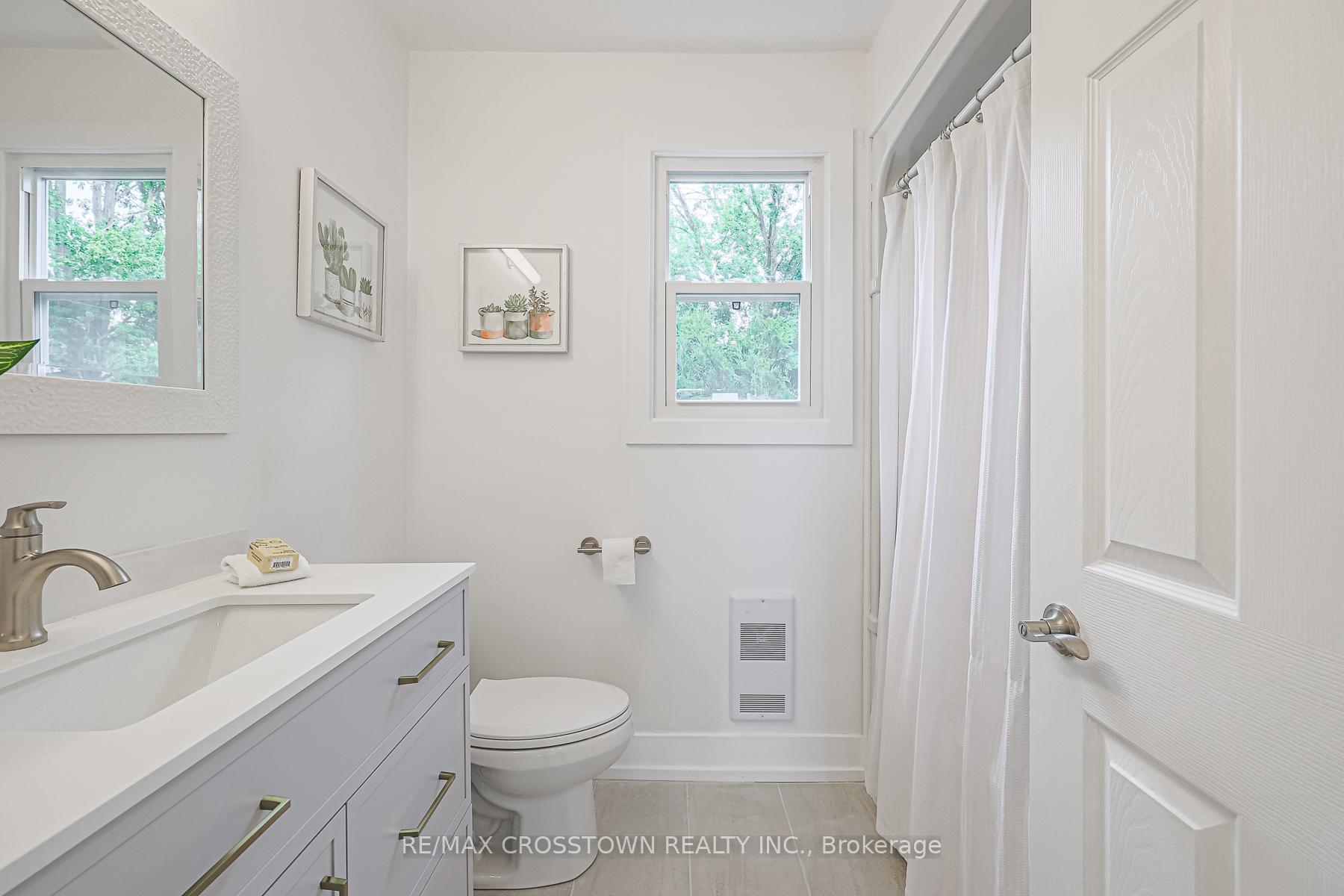 Photo 28 of 128 Moores Beach Road, Georgina, Virginia — HOMEH