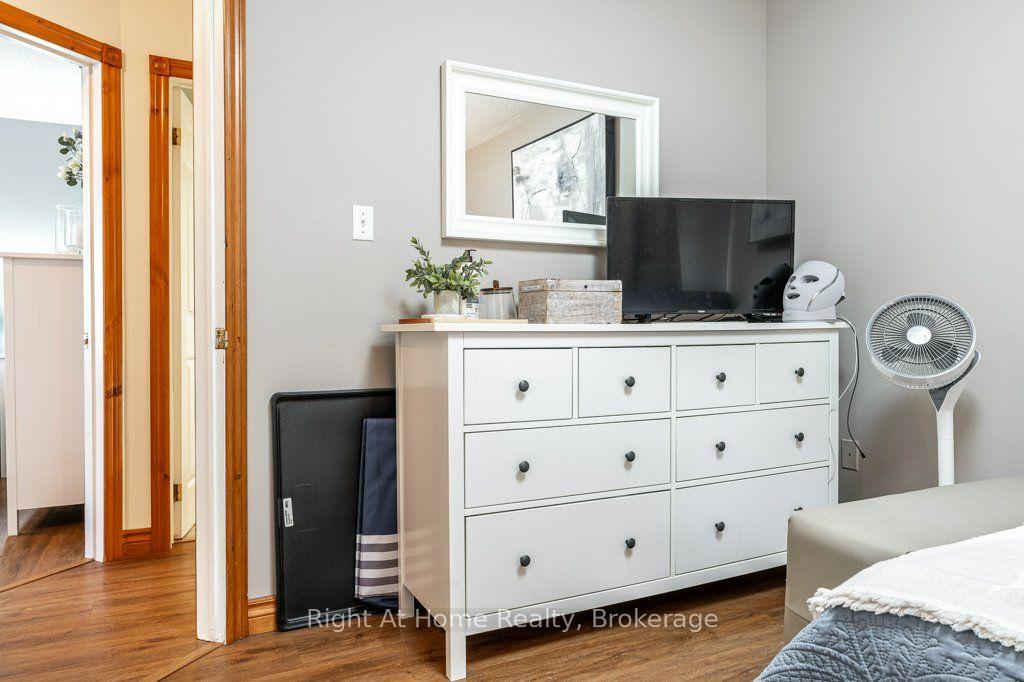 Photo 64 of 301 Norman Street, Stratford — HOMEH
