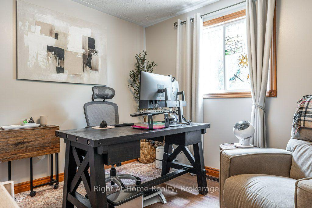 Photo 90 of 301 Norman Street, Stratford — HOMEH
