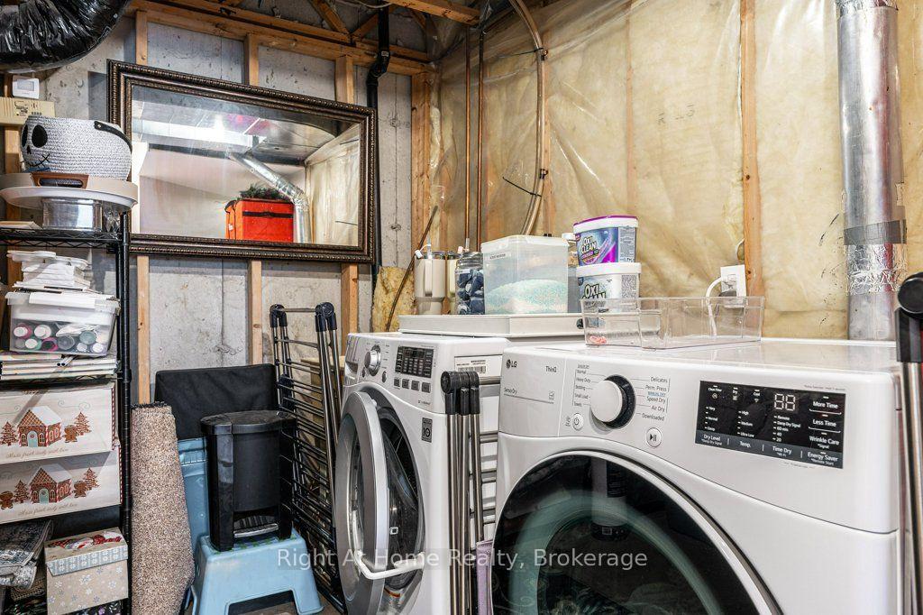 Photo 86 of 301 Norman Street, Stratford — HOMEH