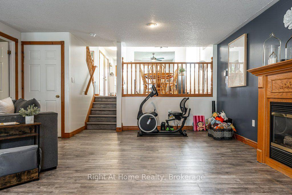 Photo 58 of 301 Norman Street, Stratford — HOMEH