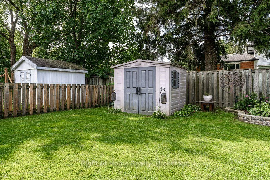 Photo 88 of 301 Norman Street, Stratford — HOMEH