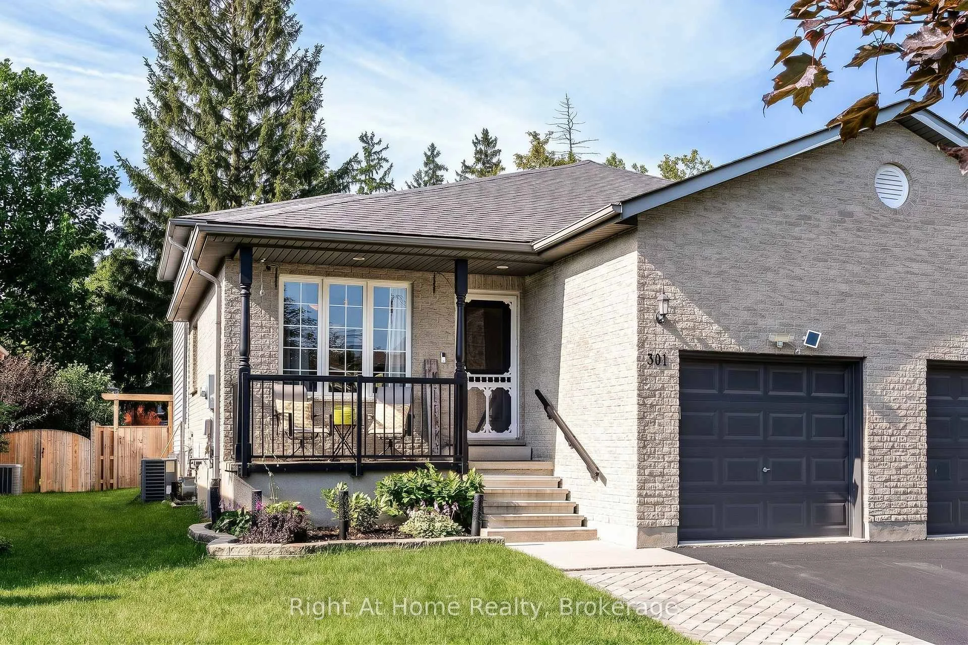 Photo 1 of 301 Norman Street, Stratford — HOMEH