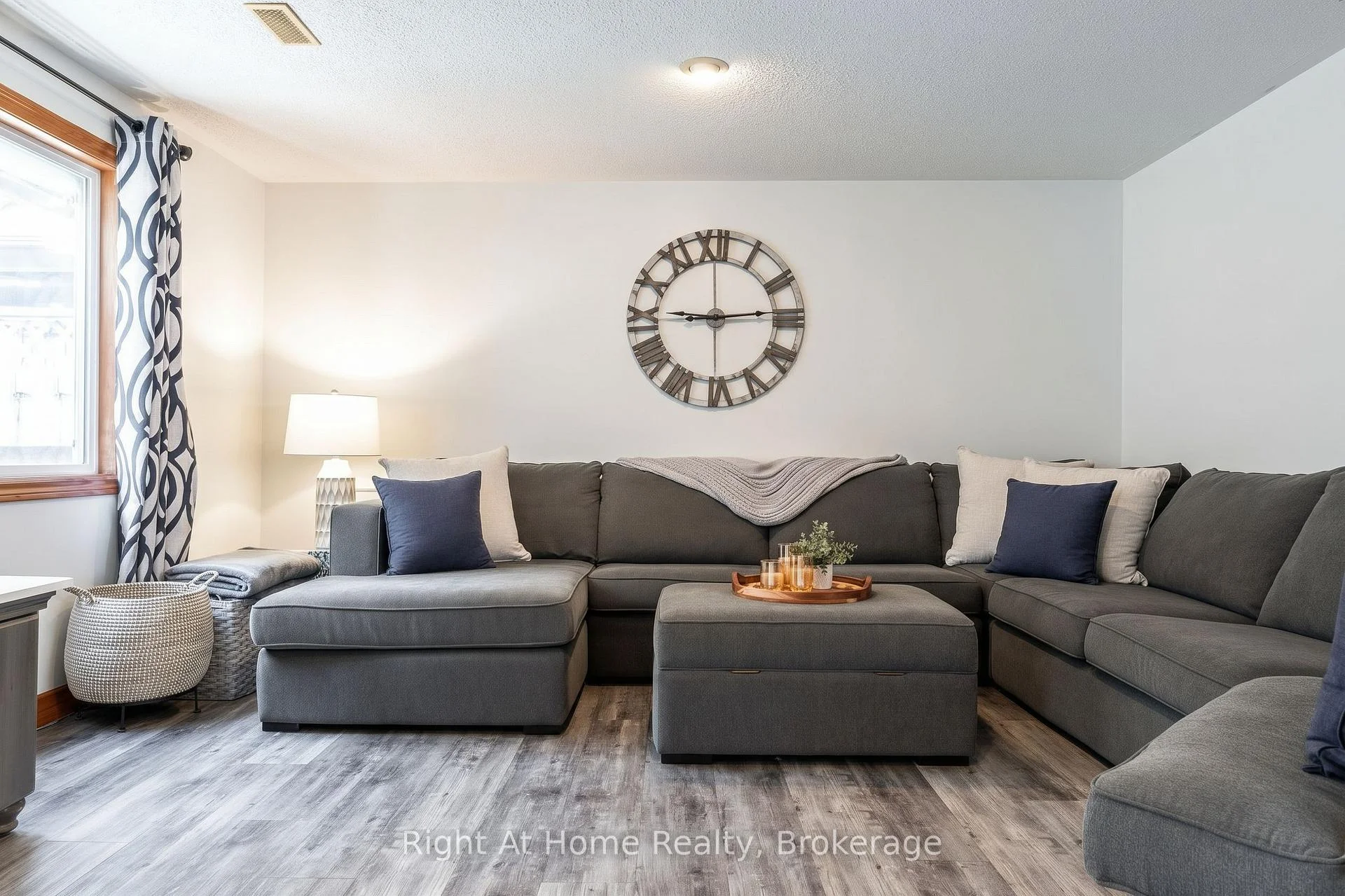 Photo 57 of 301 Norman Street, Stratford — HOMEH