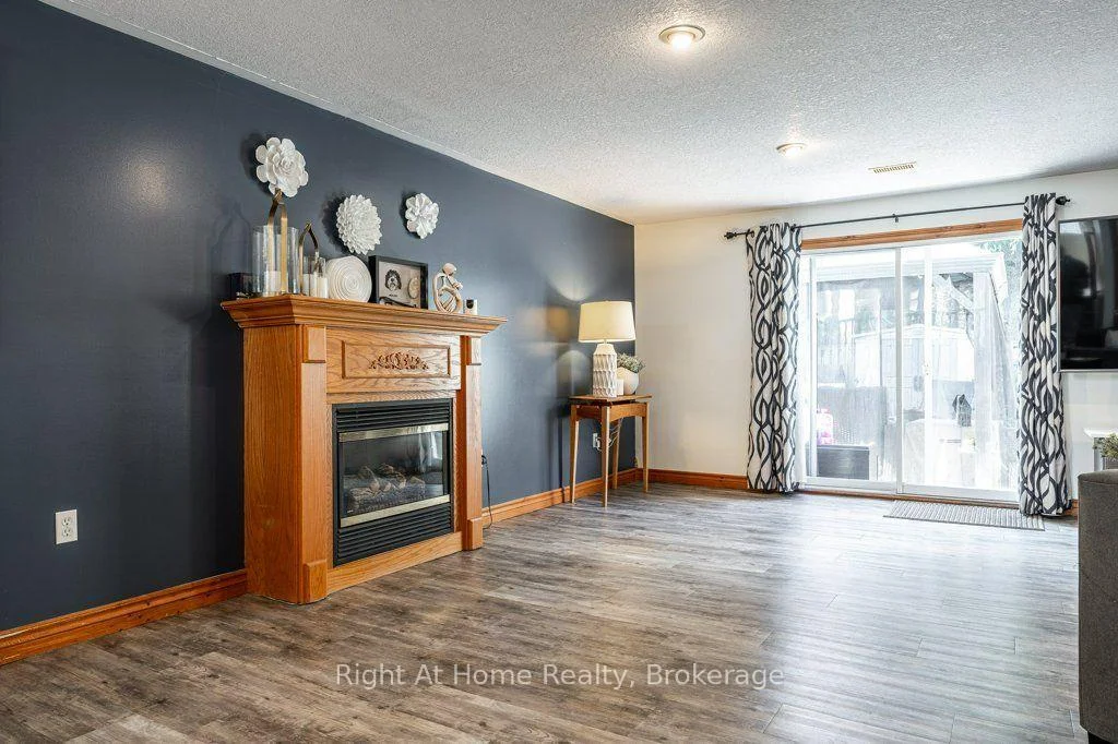 Photo 65 of 301 Norman Street, Stratford — HOMEH