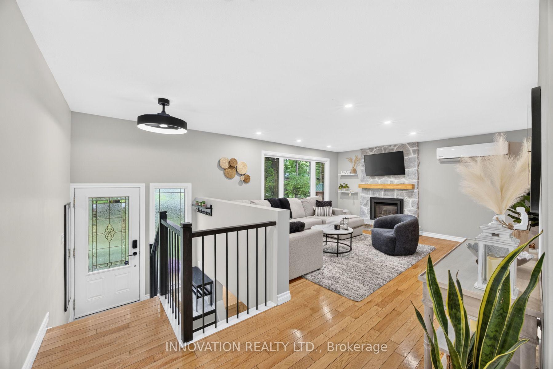 Photo 4 of 136 Acorn Crescent, Ottawa, Constance Bay — HOMEH
