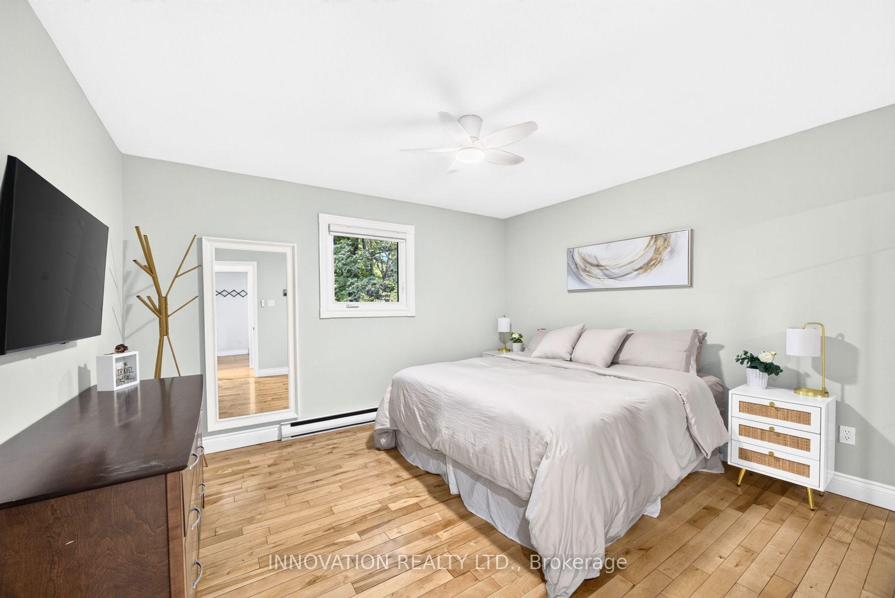 Photo 18 of 136 Acorn Crescent, Ottawa, Constance Bay — HOMEH