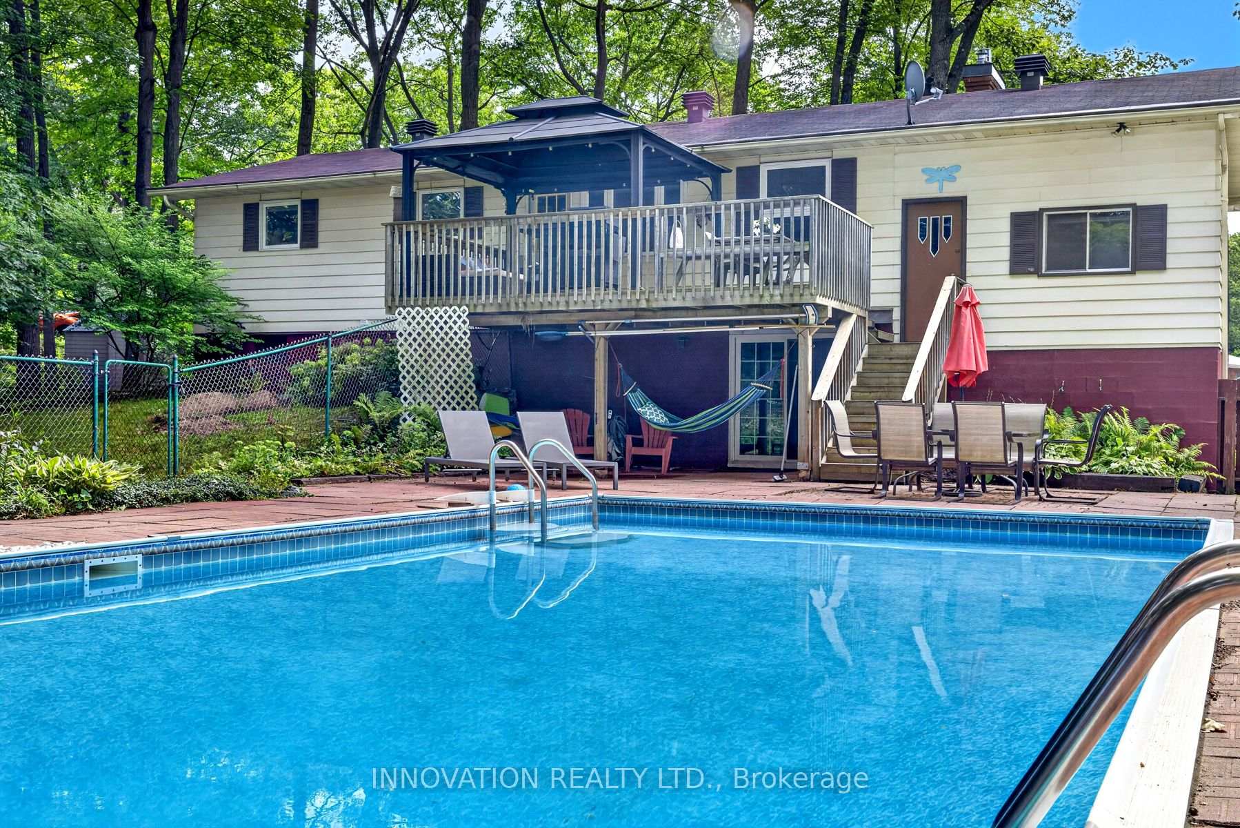 Photo 32 of 136 Acorn Crescent, Ottawa, Constance Bay — HOMEH