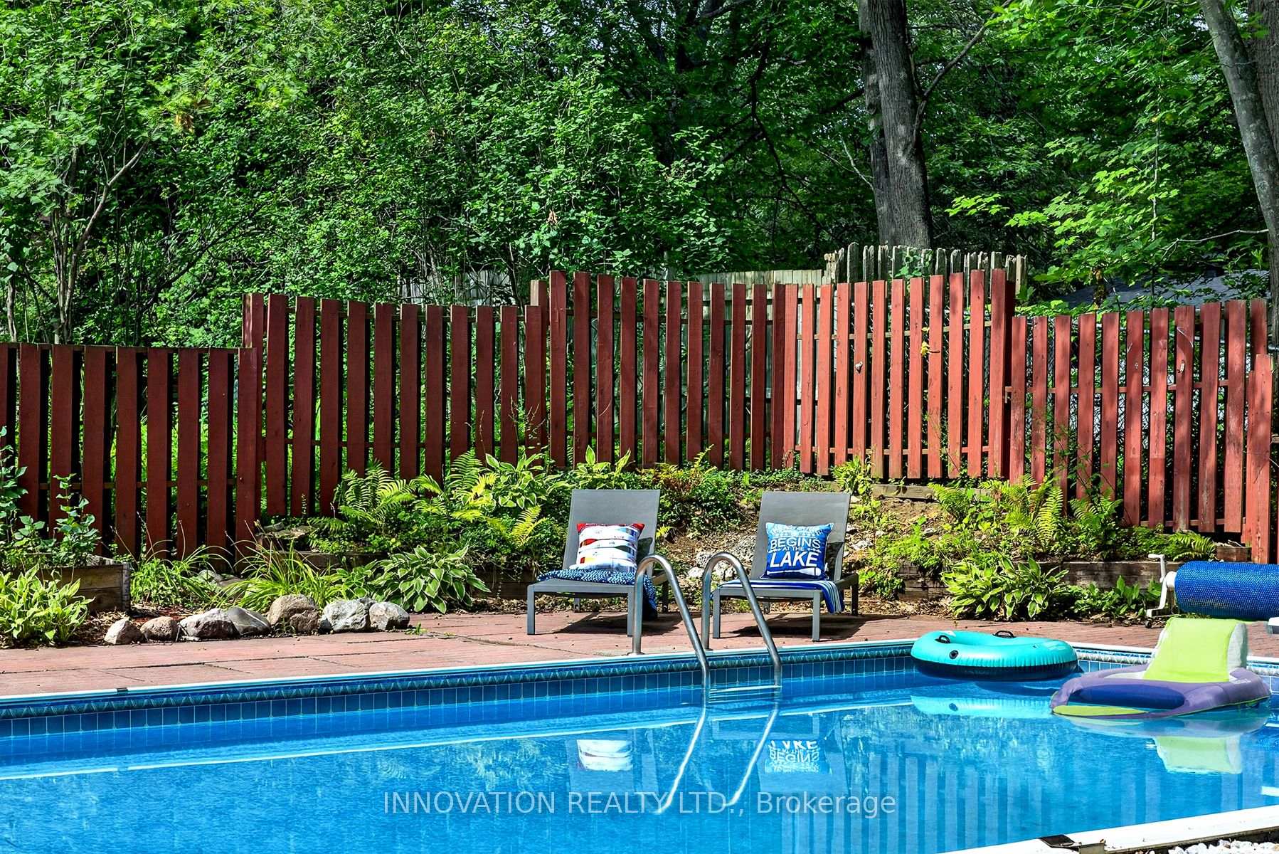 Photo 34 of 136 Acorn Crescent, Ottawa, Constance Bay — HOMEH