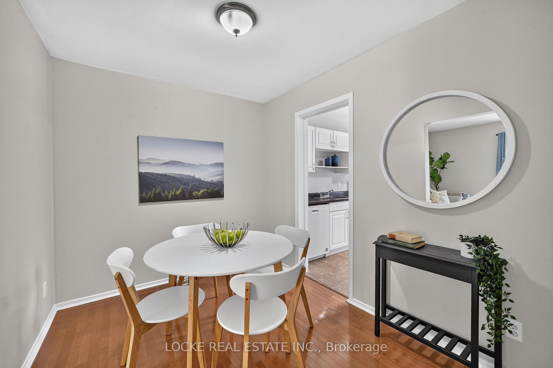 Photo 9 of Unit 28, 1975 Fairglen Mews, Ottawa, Blackburn Hamlet (South) — HOMEH