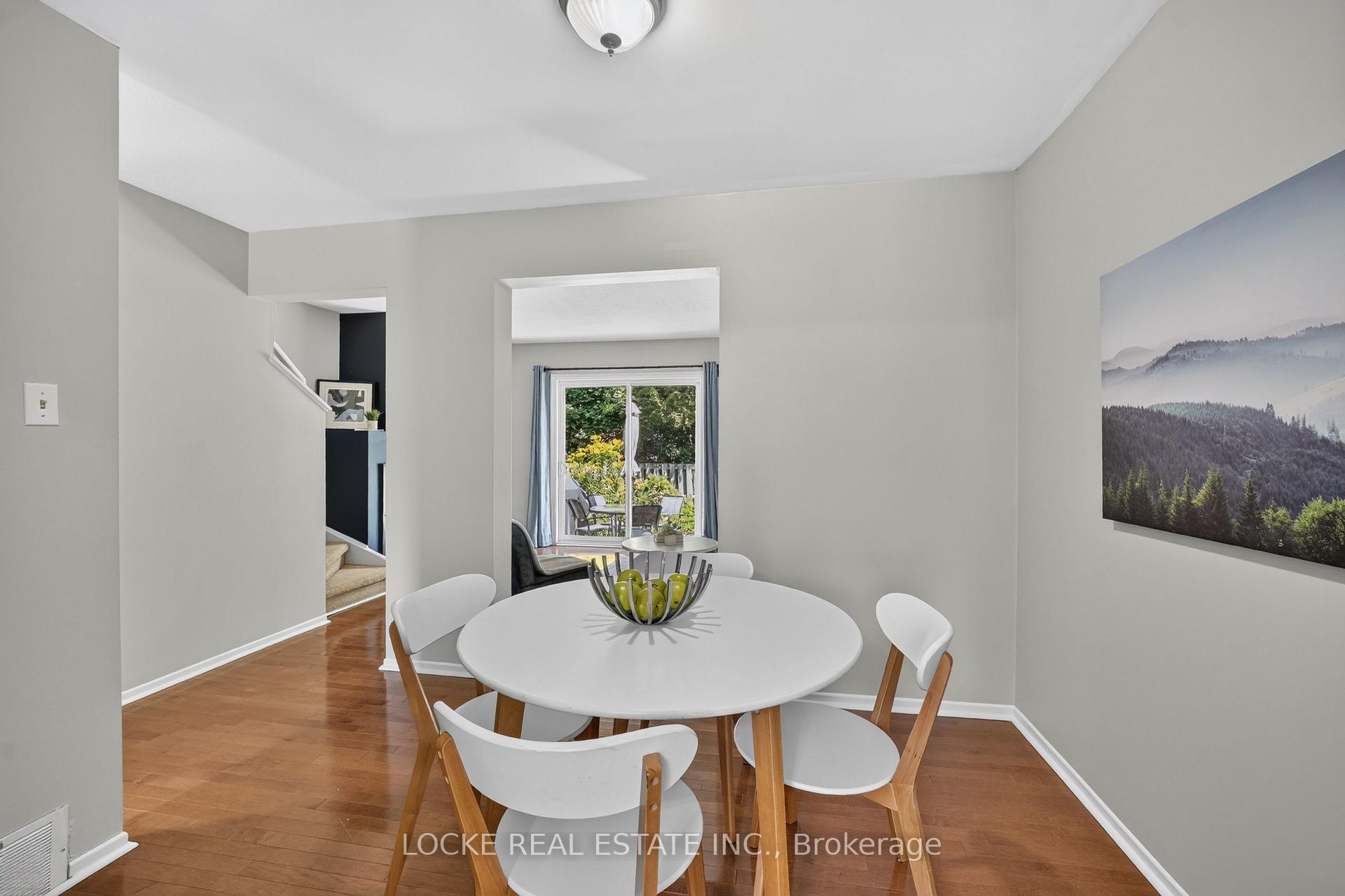 Photo 13 of Unit 28, 1975 Fairglen Mews, Ottawa, Blackburn Hamlet (South) — HOMEH