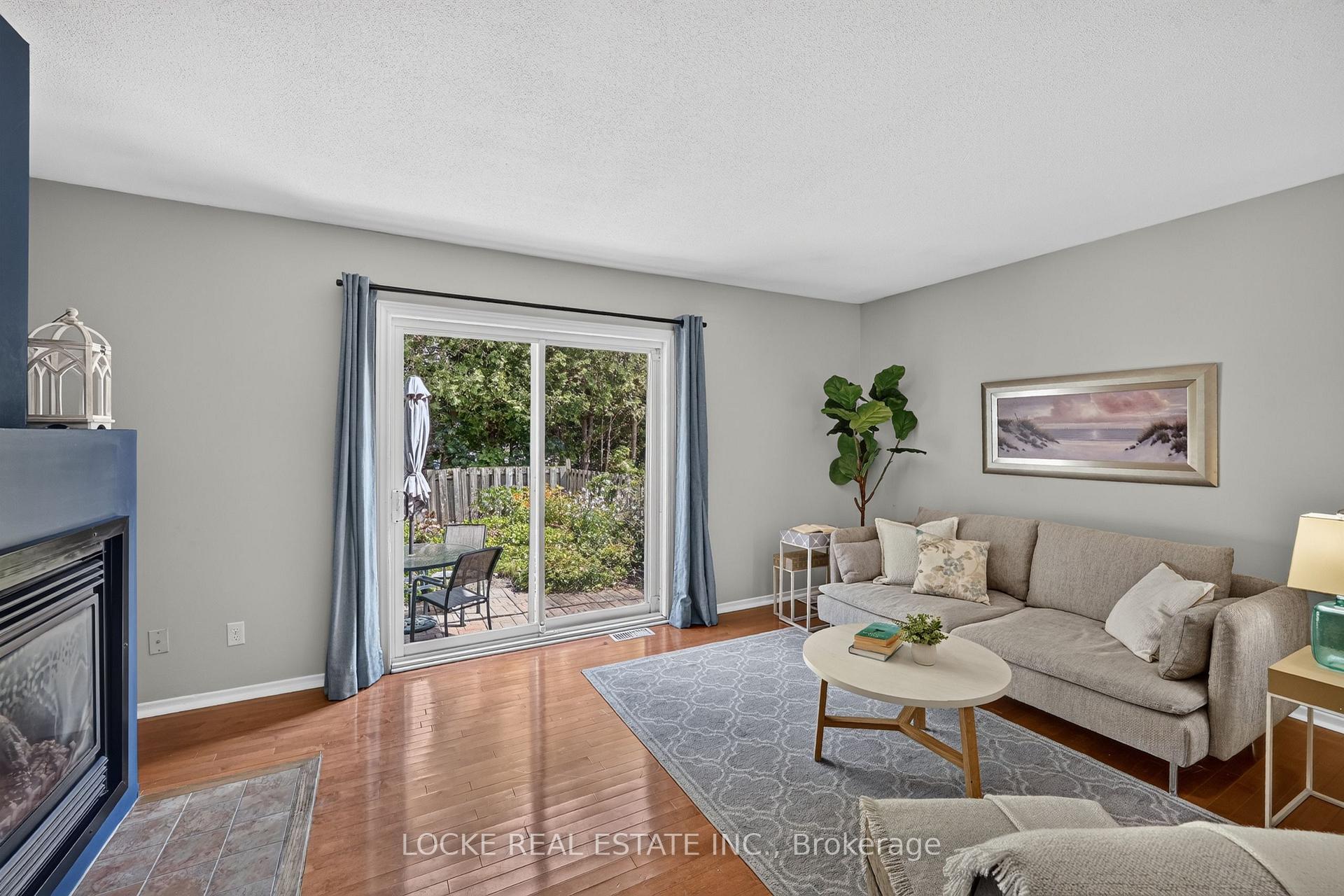 Photo 15 of Unit 28, 1975 Fairglen Mews, Ottawa, Blackburn Hamlet (South) — HOMEH
