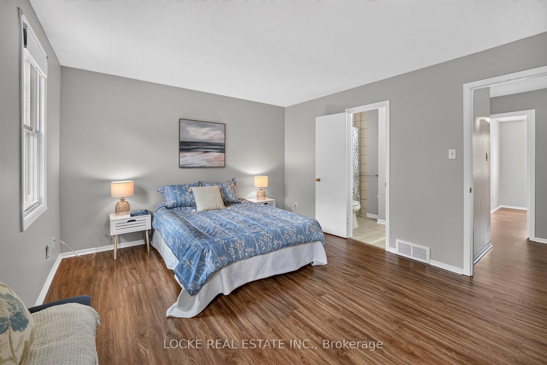 Photo 26 of Unit 28, 1975 Fairglen Mews, Ottawa, Blackburn Hamlet (South) — HOMEH