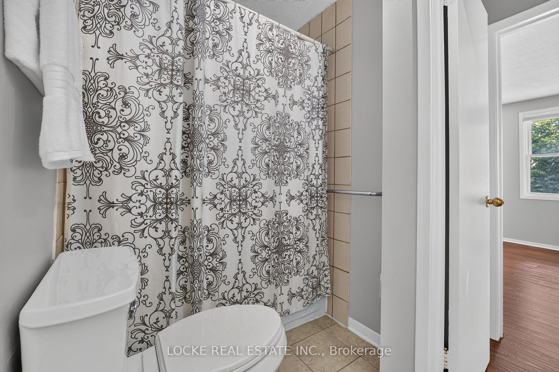 Photo 28 of Unit 28, 1975 Fairglen Mews, Ottawa, Blackburn Hamlet (South) — HOMEH