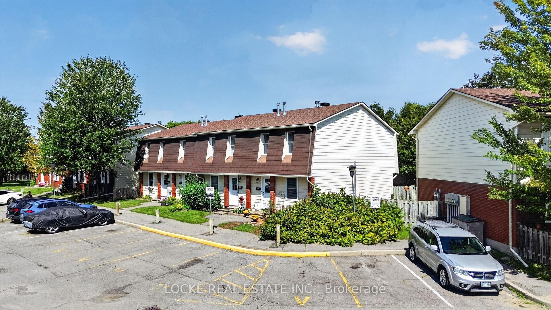 Photo 42 of Unit 28, 1975 Fairglen Mews, Ottawa, Blackburn Hamlet (South) — HOMEH