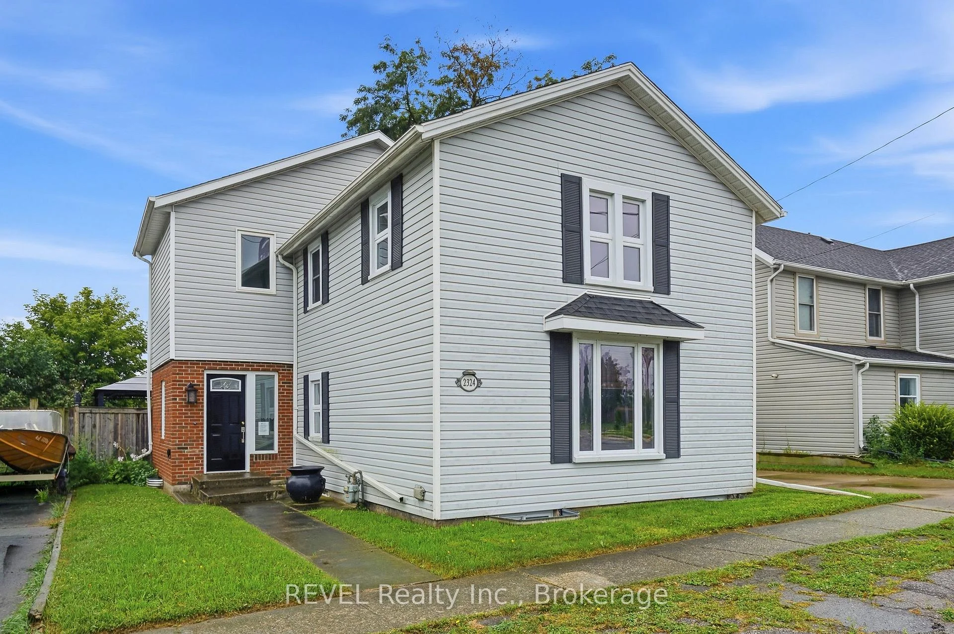 Photo 4 of 2324 Centre Street, Thorold, Allanburg/Thorold South — HOMEH