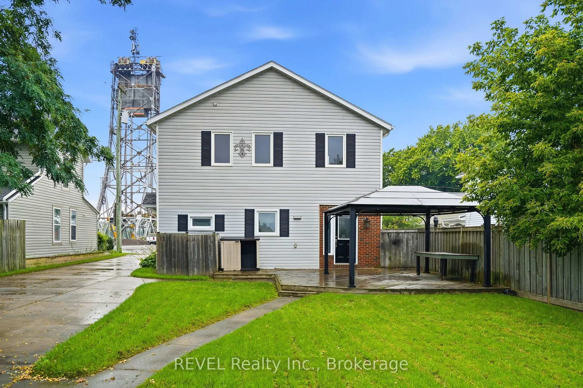 Photo 14 of 2324 Centre Street, Thorold, Allanburg/Thorold South — HOMEH
