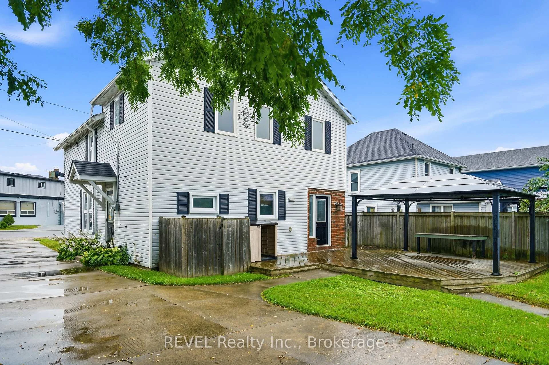 Photo 15 of 2324 Centre Street, Thorold, Allanburg/Thorold South — HOMEH