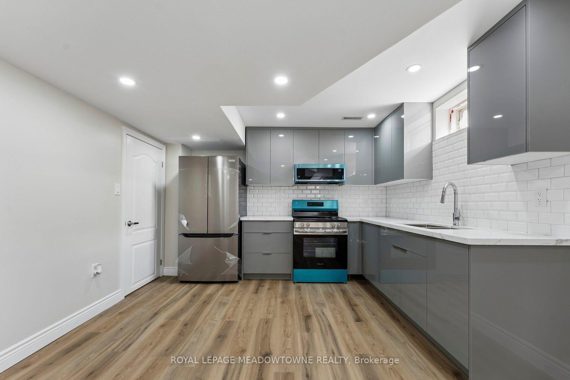 Photo 12 of 15 Learmont Avenue, Caledon, Rural Caledon — HOMEH