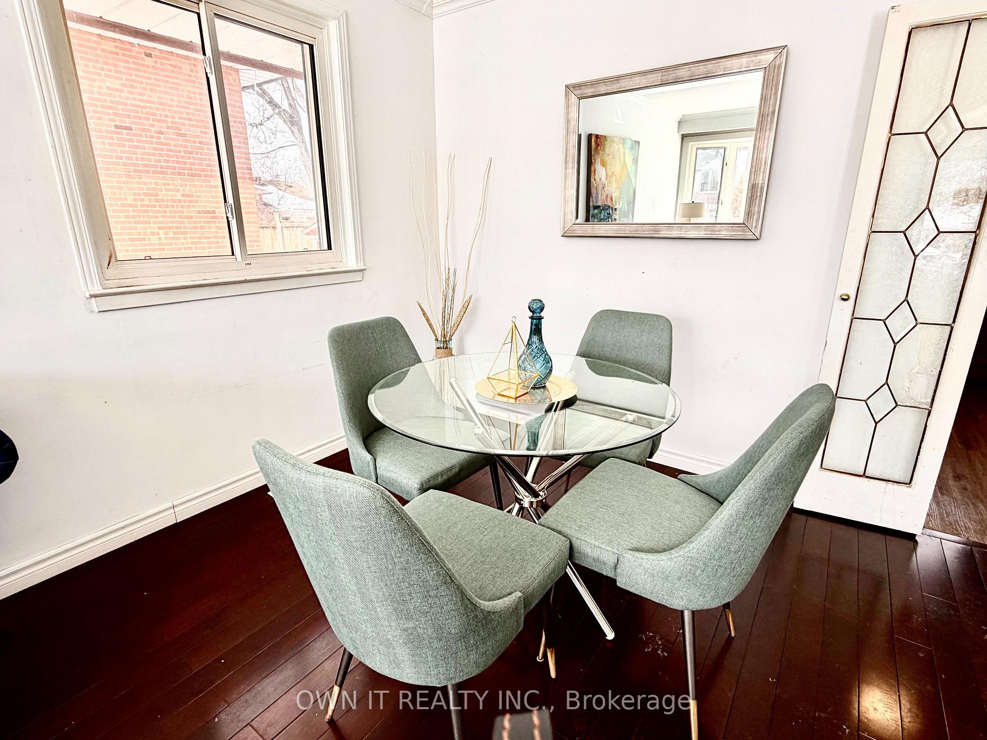 Photo 6 of 68 Campbell Drive, Brampton, Northwood Park — HOMEH