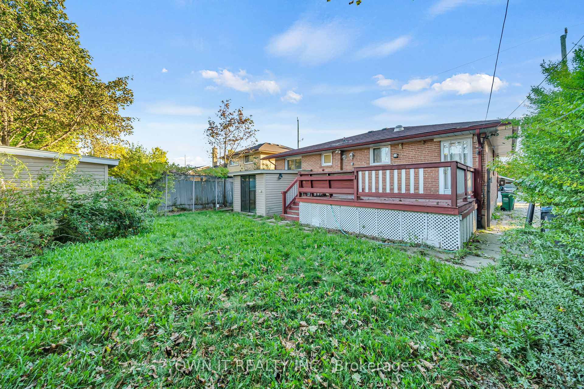 Photo 17 of 68 Campbell Drive, Brampton, Northwood Park — HOMEH