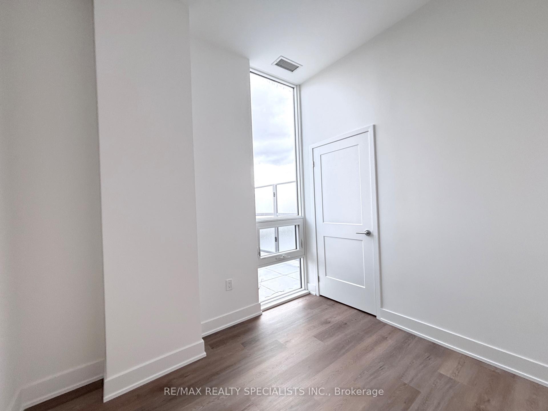 Photo 3 of Unit 313, 115 Nipissing Road, Milton, Timberlea — HOMEH