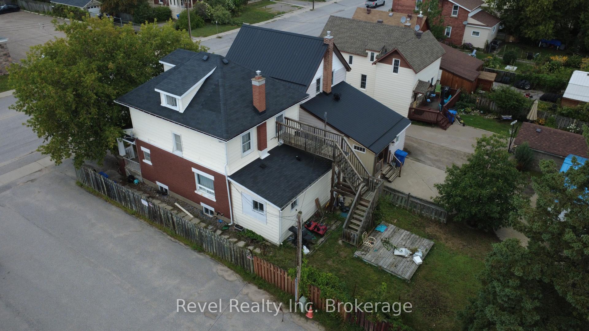 Photo 35 of 416 First Avenue W, North Bay, Central — HOMEH