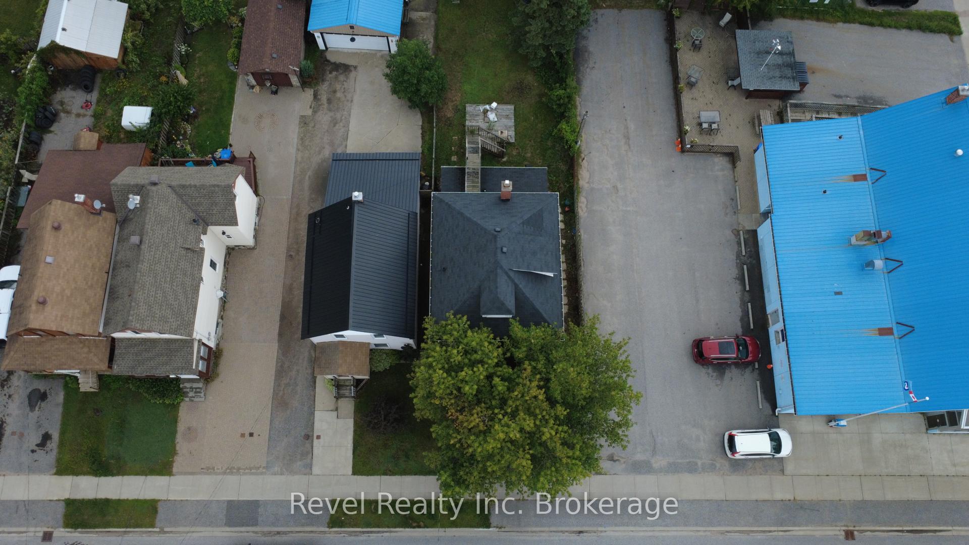Photo 36 of 416 First Avenue W, North Bay, Central — HOMEH