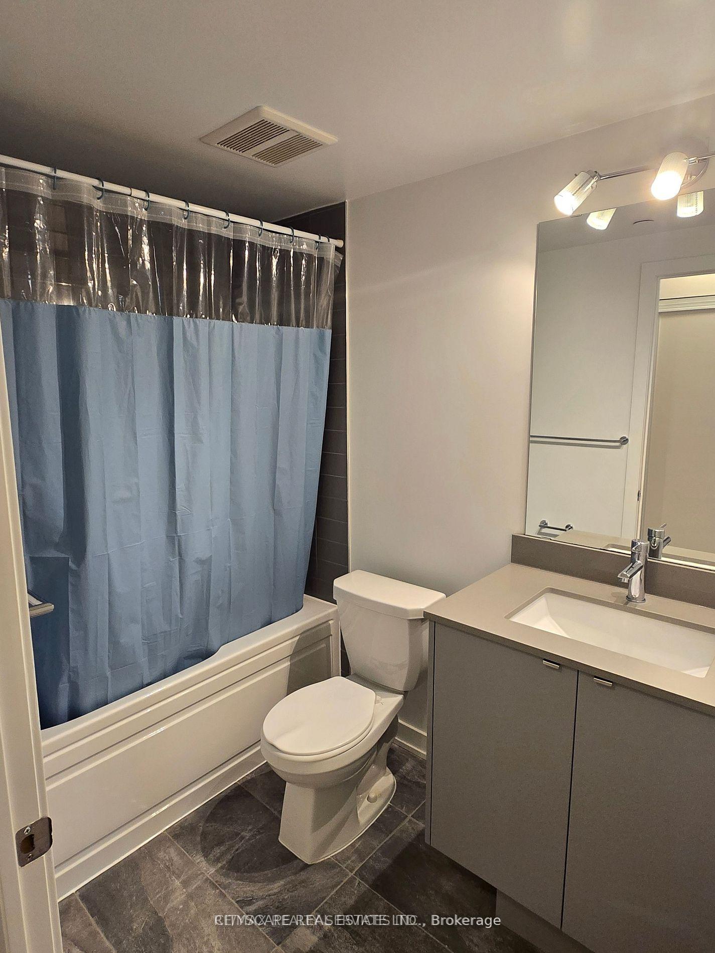 Photo 11 of Unit B208, 3200 Dakota Common, Burlington, Alton — HOMEH