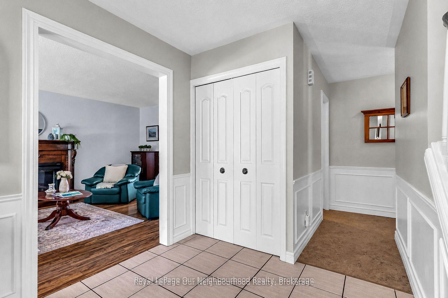 Photo 8 of 67 Bartlett Crescent, London, South M — HOMEH