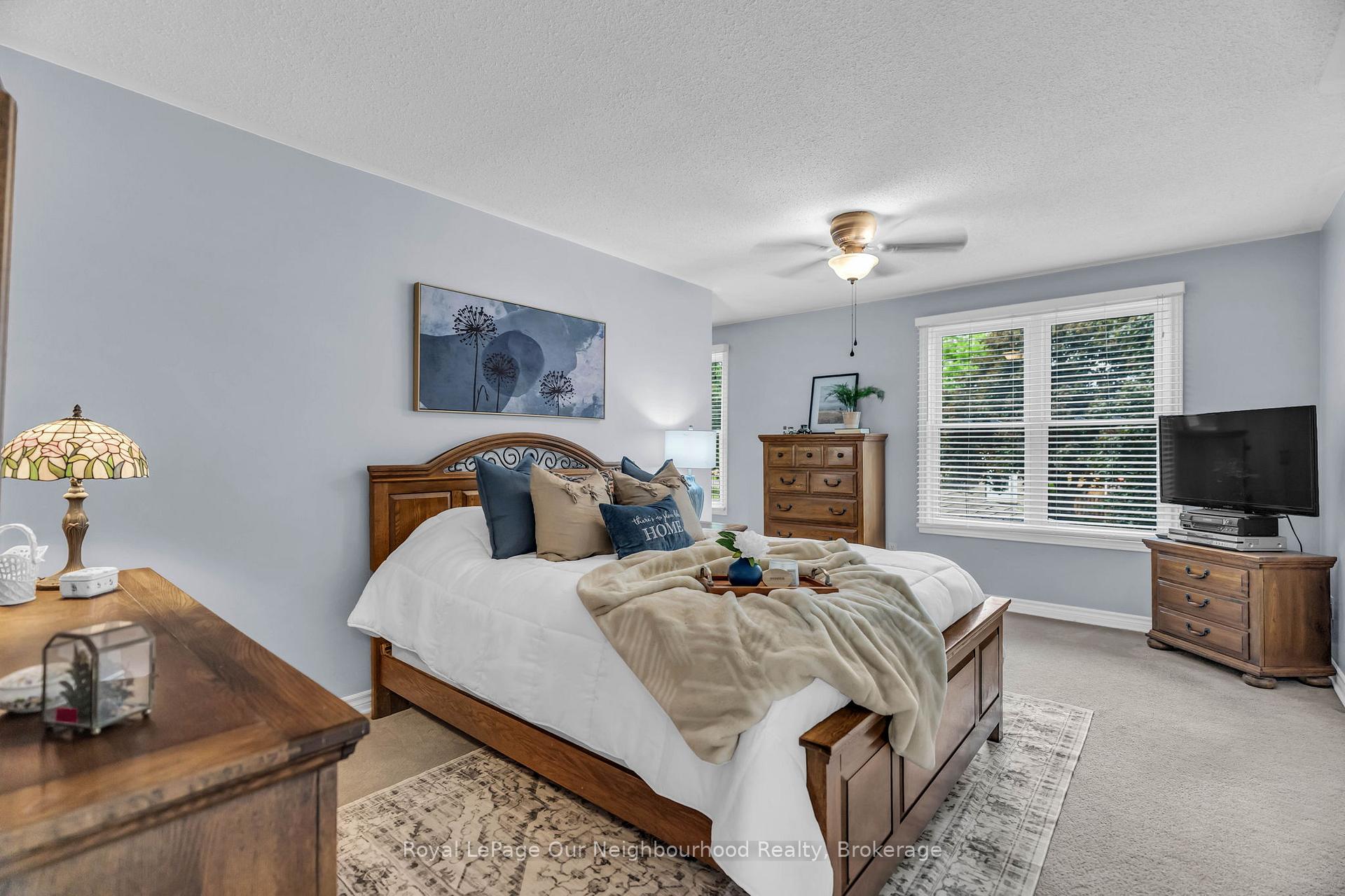 Photo 25 of 67 Bartlett Crescent, London, South M — HOMEH