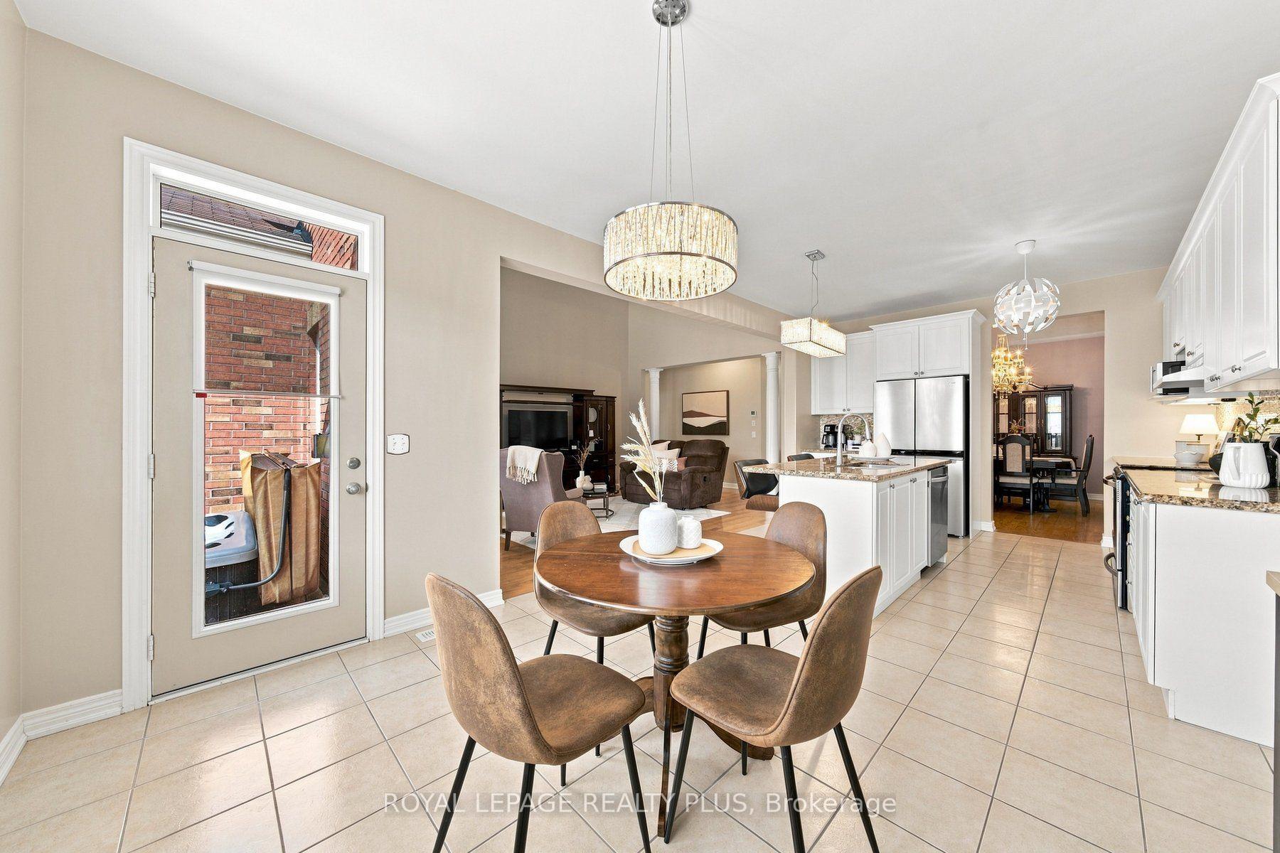 Photo 7 of 8971 Tristar Crescent, Niagara Falls, Lyons Creek — HOMEH