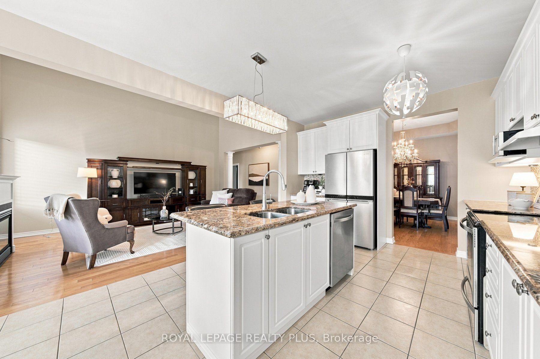 Photo 8 of 8971 Tristar Crescent, Niagara Falls, Lyons Creek — HOMEH