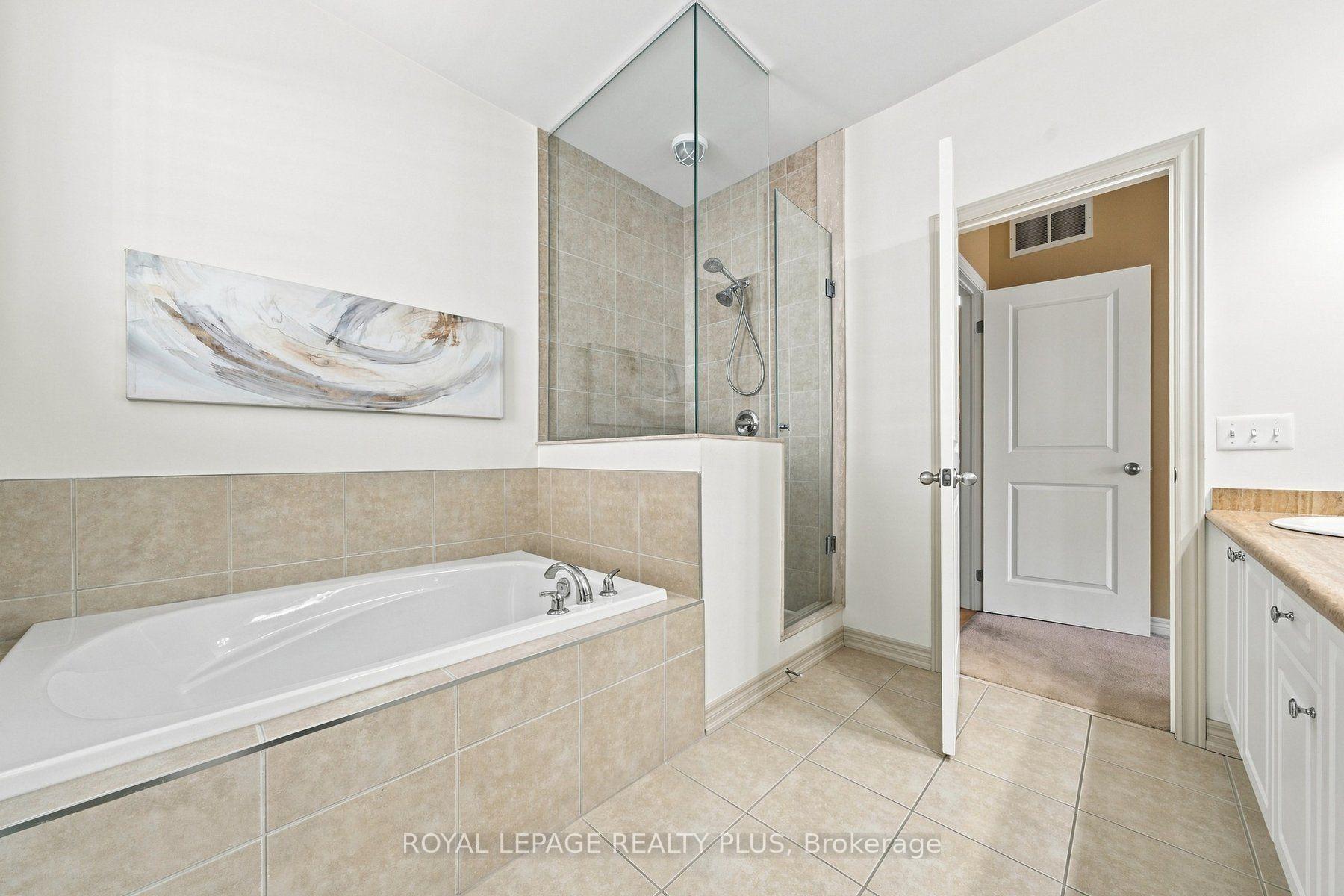Photo 22 of 8971 Tristar Crescent, Niagara Falls, Lyons Creek — HOMEH