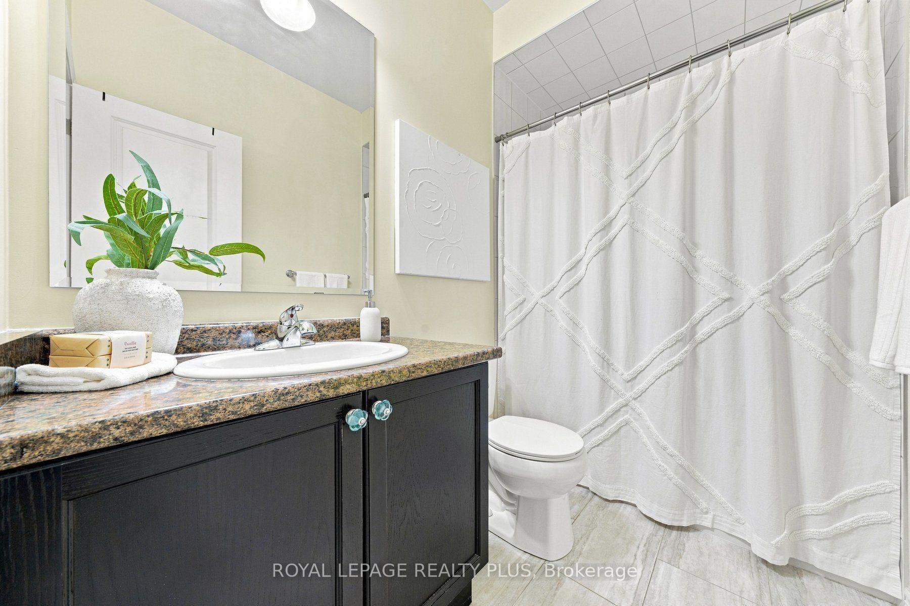 Photo 25 of 8971 Tristar Crescent, Niagara Falls, Lyons Creek — HOMEH