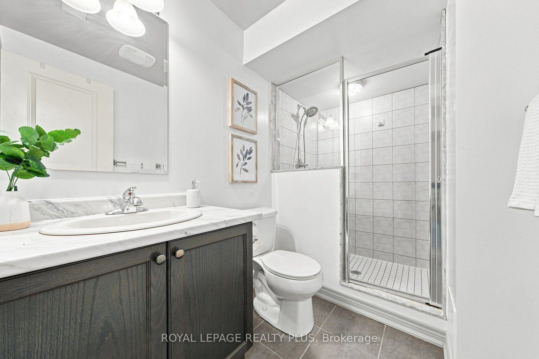 Photo 35 of 8971 Tristar Crescent, Niagara Falls, Lyons Creek — HOMEH