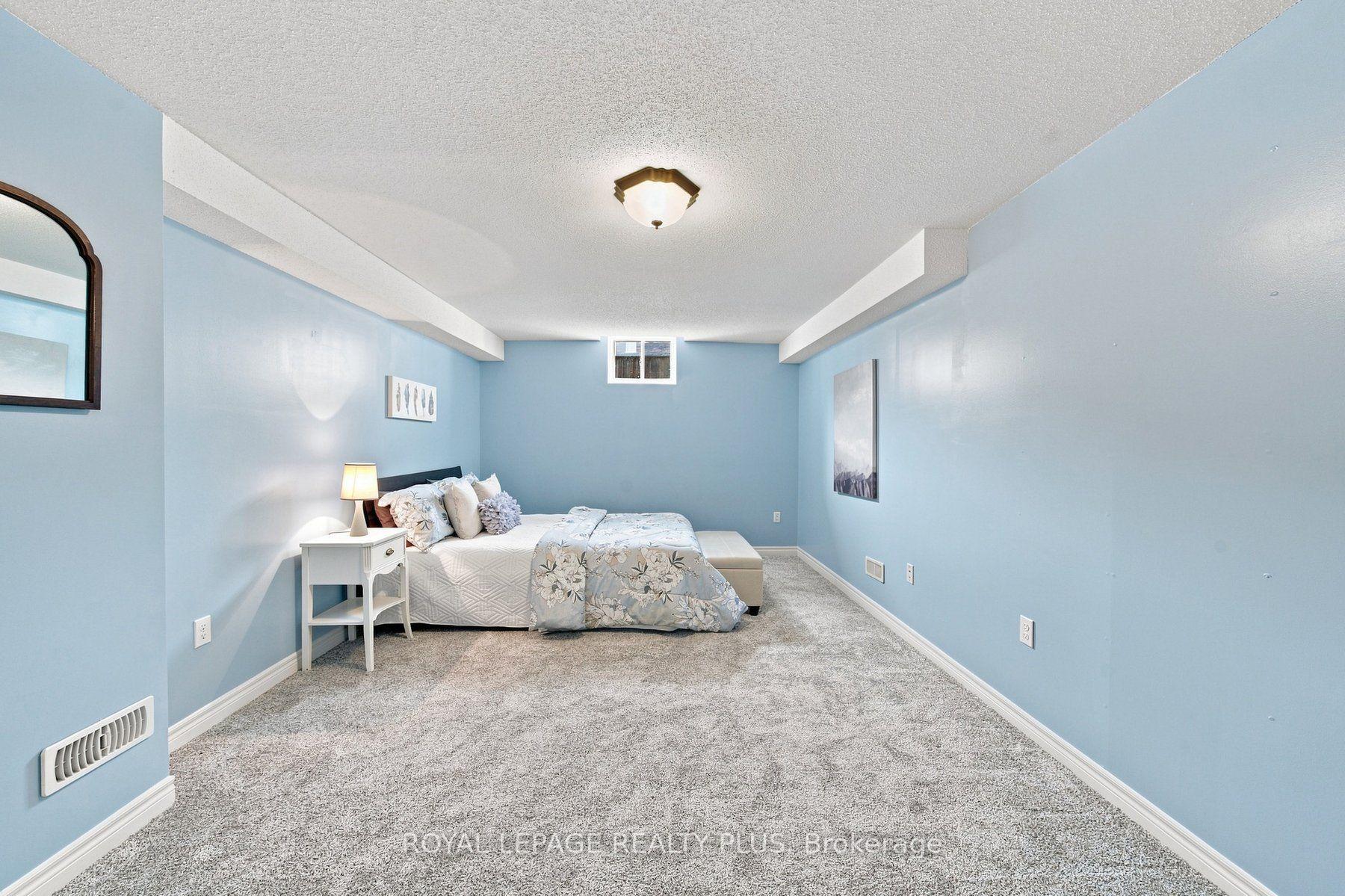 Photo 36 of 8971 Tristar Crescent, Niagara Falls, Lyons Creek — HOMEH