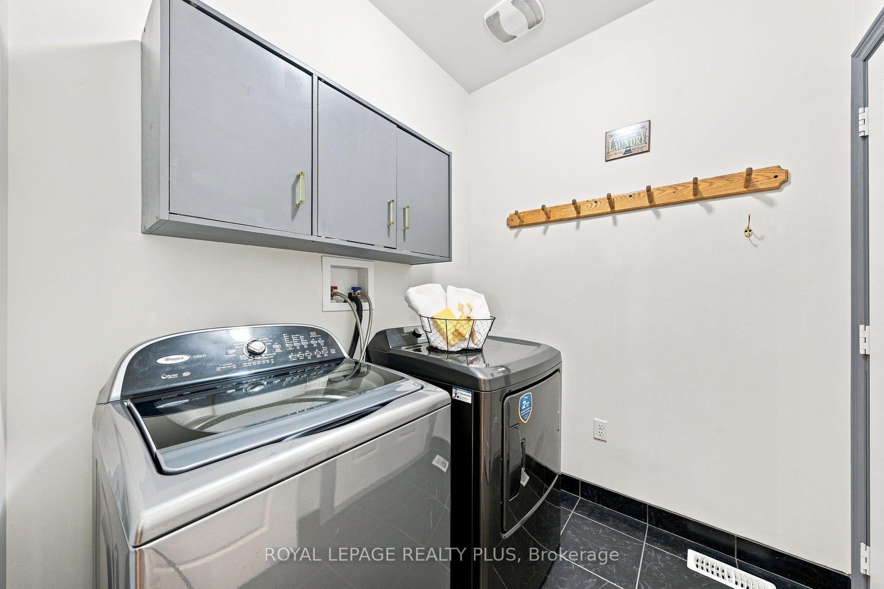 Photo 48 of 8971 Tristar Crescent, Niagara Falls, Lyons Creek — HOMEH