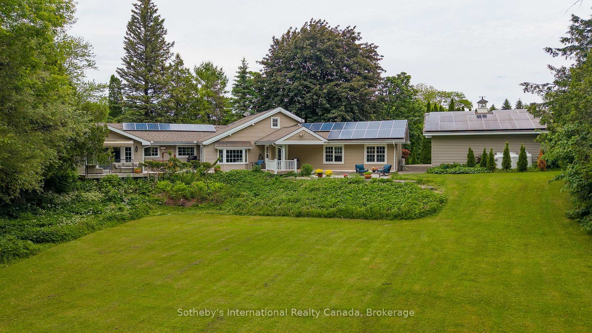 Photo 3 of 640 Mountain Road, Collingwood — HOMEH