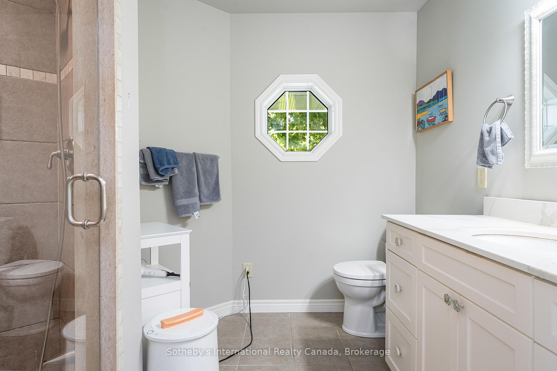 Photo 25 of 640 Mountain Road, Collingwood — HOMEH