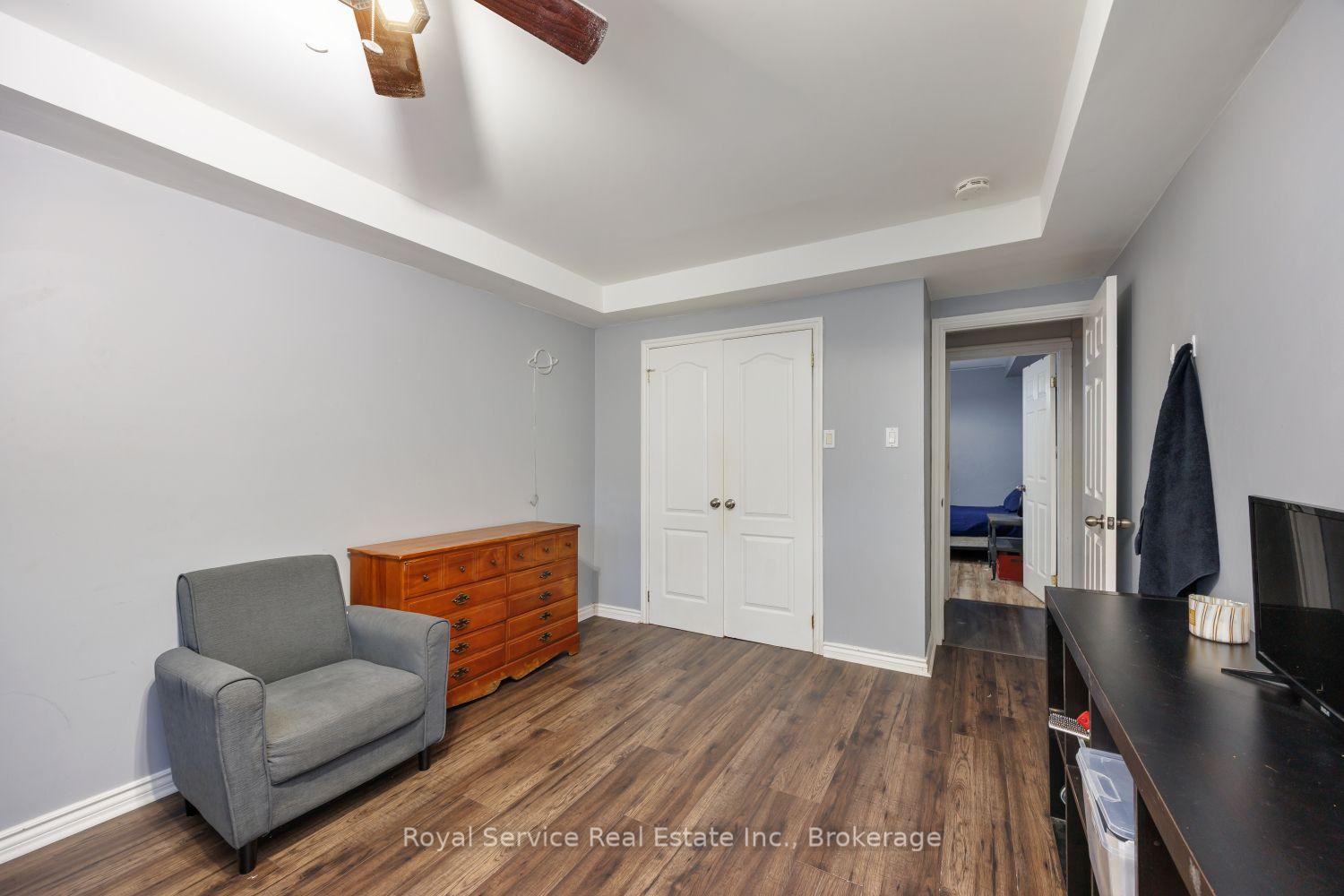 Photo 24 of 2690 Foxmeadow Road, Peterborough, Ashburnham Ward 4 — HOMEH