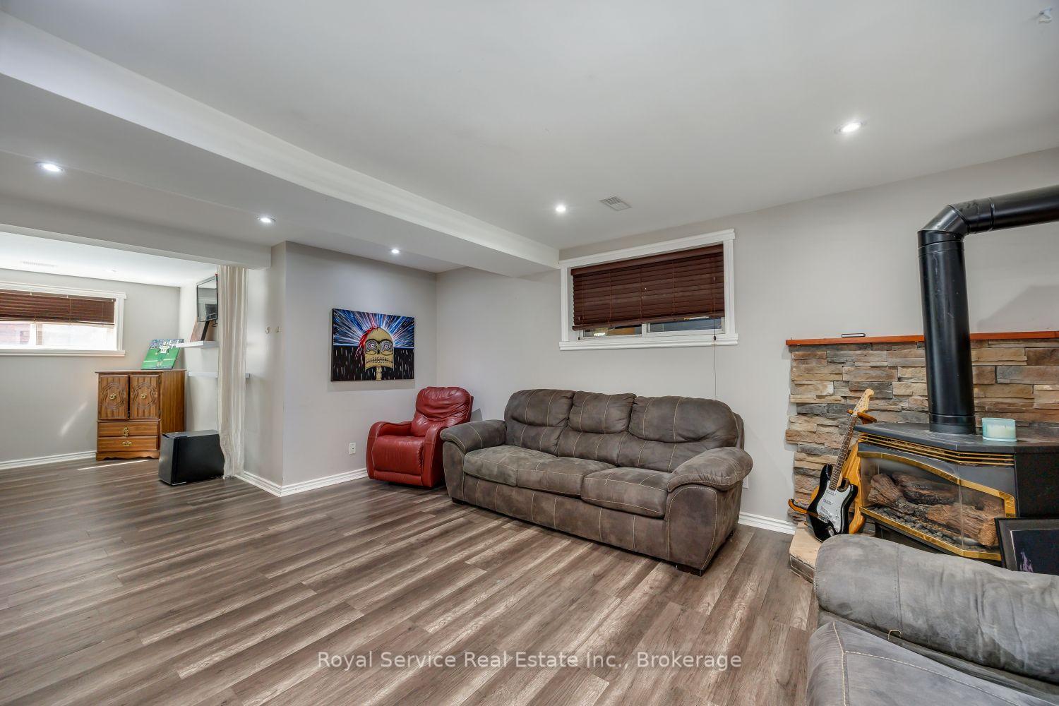 Photo 30 of 2690 Foxmeadow Road, Peterborough, Ashburnham Ward 4 — HOMEH