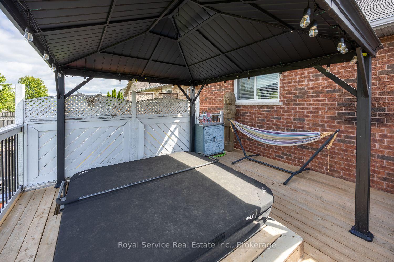 Photo 33 of 2690 Foxmeadow Road, Peterborough, Ashburnham Ward 4 — HOMEH