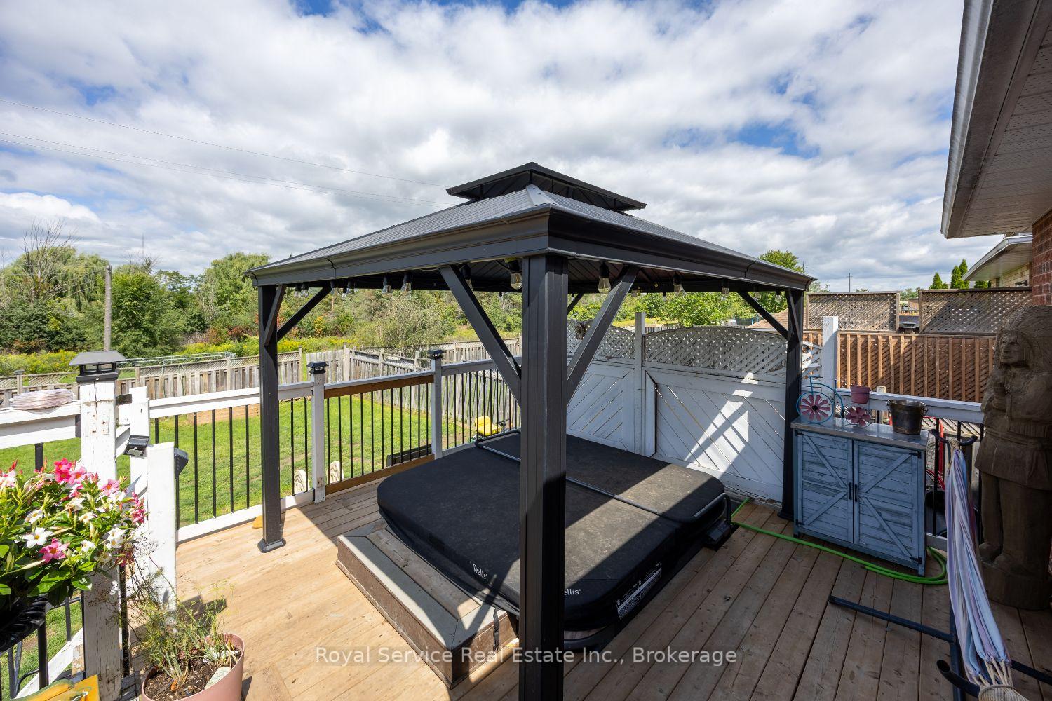 Photo 35 of 2690 Foxmeadow Road, Peterborough, Ashburnham Ward 4 — HOMEH