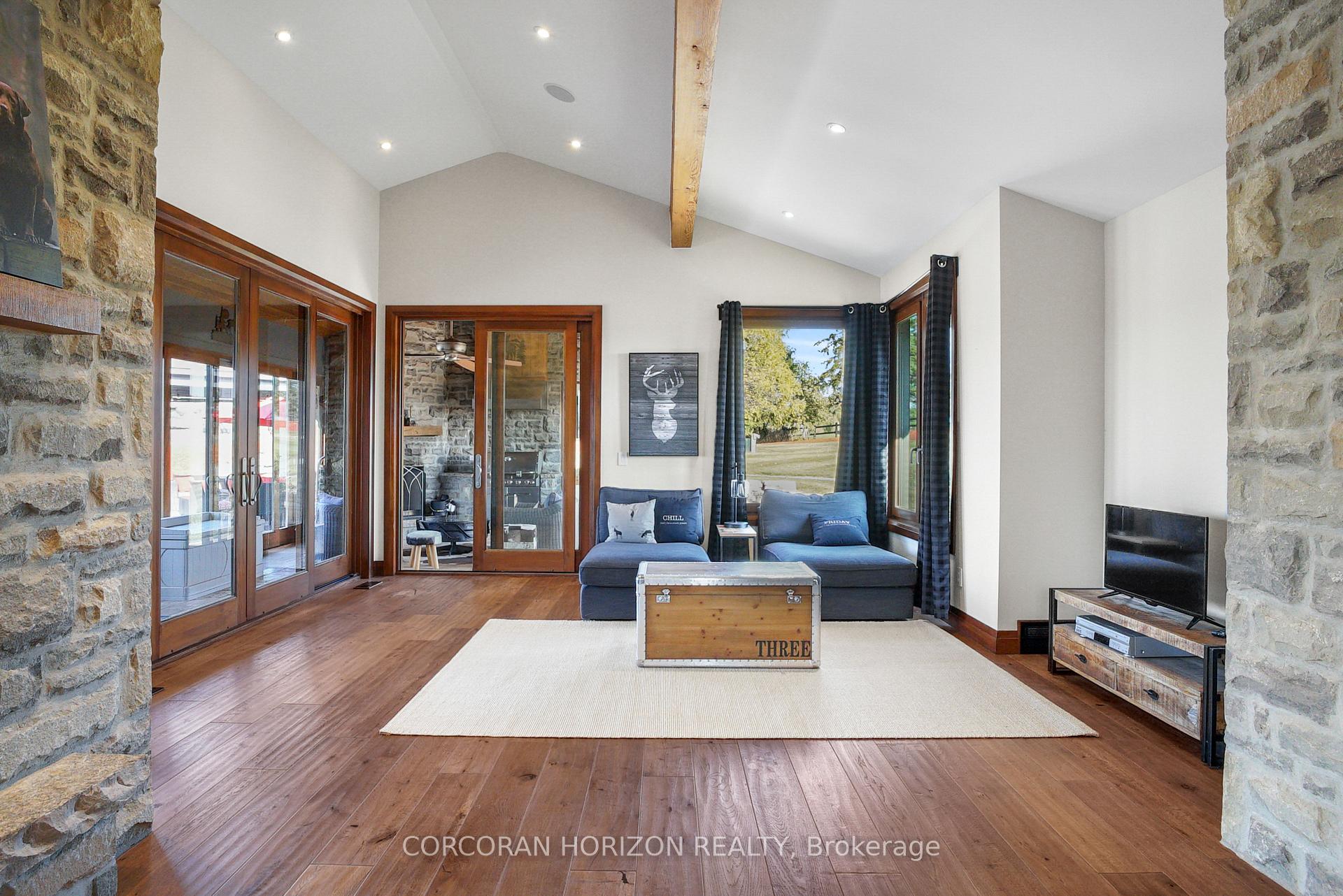 Photo 18 of 1546 Maryhill Road, Woolwich, Breslau — HOMEH